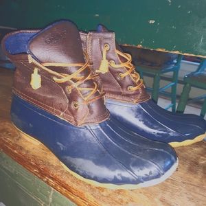 Sperry duck boots